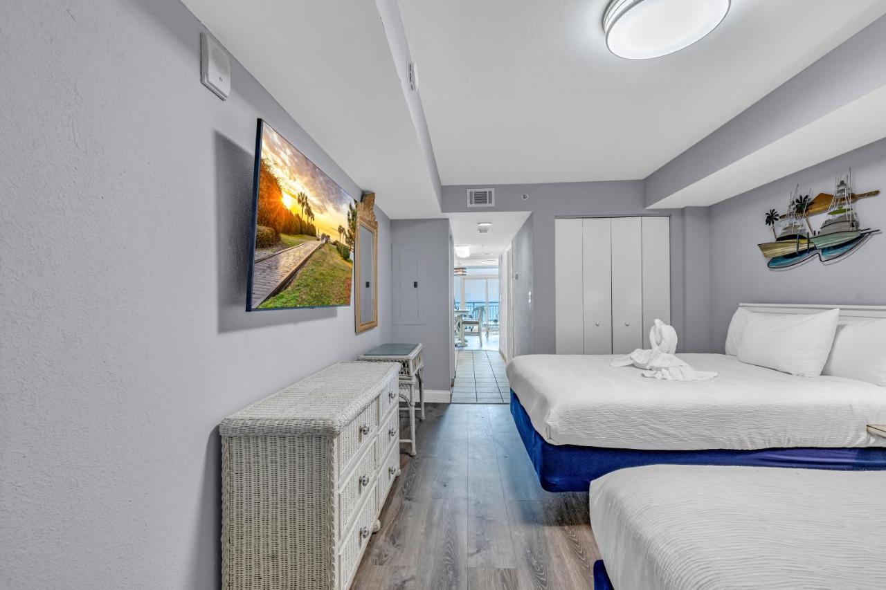 Beach-Side Condo W Pools 미를 비치 외부 사진